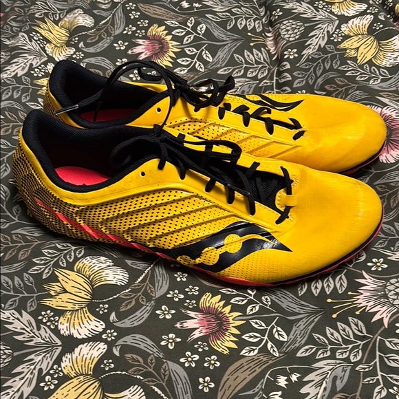 Saucony Spitfire 5 track shoes - Picture 1 of 7